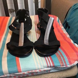 Black CloudWalkers By Avenue Sandals Size 9W